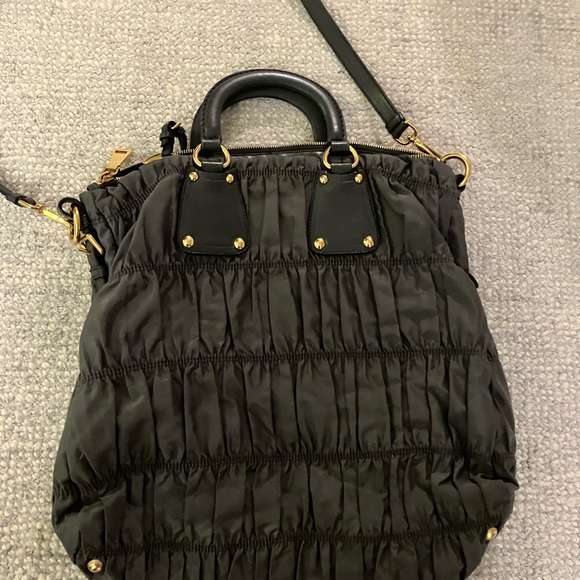 PradaTessuto Nylon Gaufre Tote Fumo - Picture 4 of 5